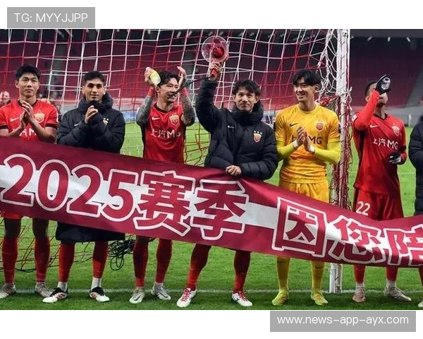 上海海港在亚冠生死战中迎战柔佛，压力山大