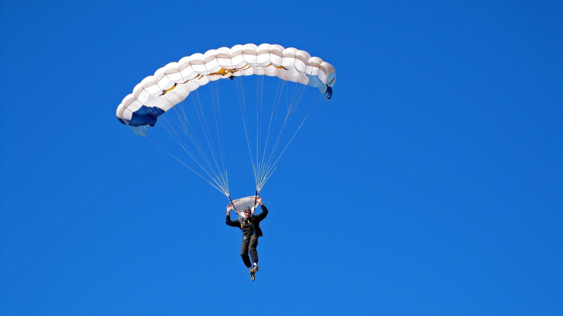 综合体育系“综合项目PK周” 每天一种主打比赛